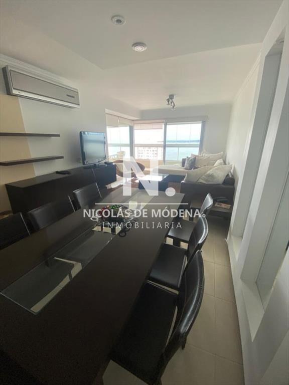 Hermoso apartamento con excelente vista!