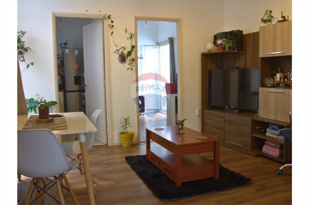 Venta apartamento dos dormitorios La comercial
