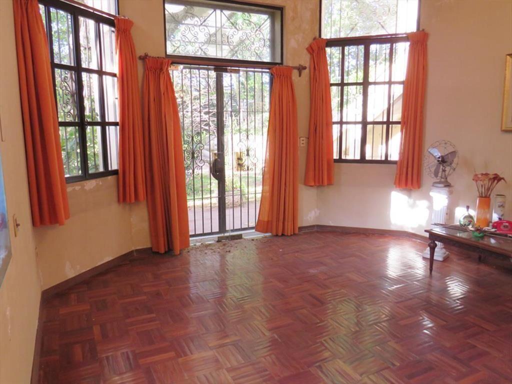Venta Casa 5 dormitorios mas 10 ambientes ideal empresa o