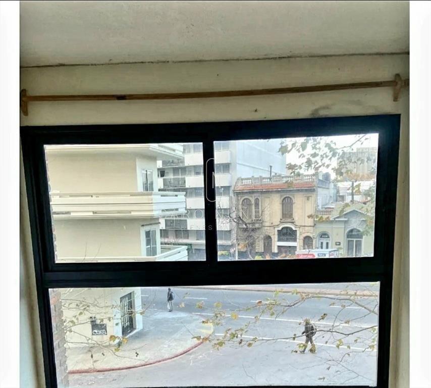 Venta de monoambiente parque rodo