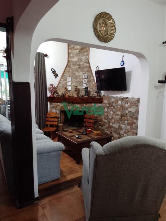 Venta de casa en Salinas, 2 dormitorios, a metros de la ram