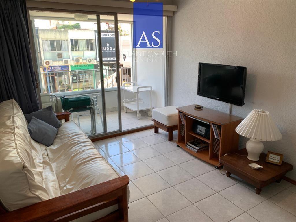 Apartamento 2 dormitorios 2 baños garage terraza