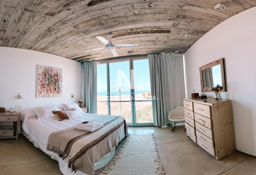 Casa en Venta con vista al mar, El Chorro