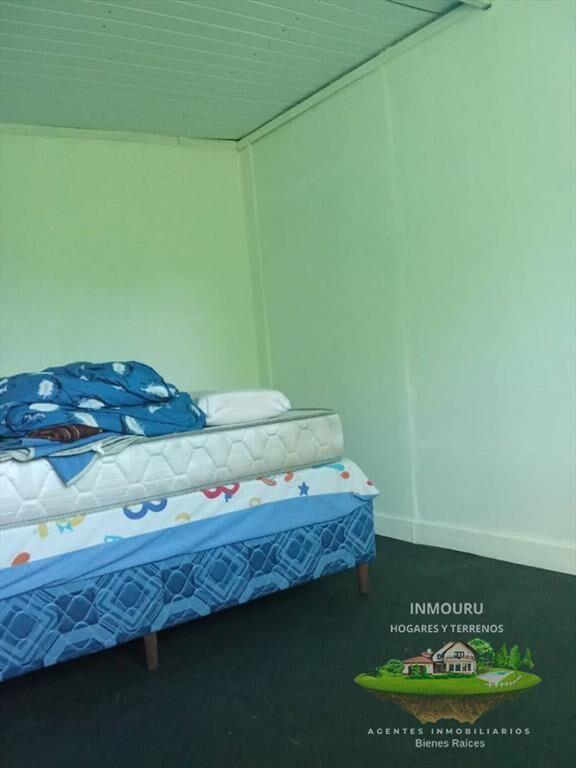 Venta de casa de 2 pisos en Piedras Blancas