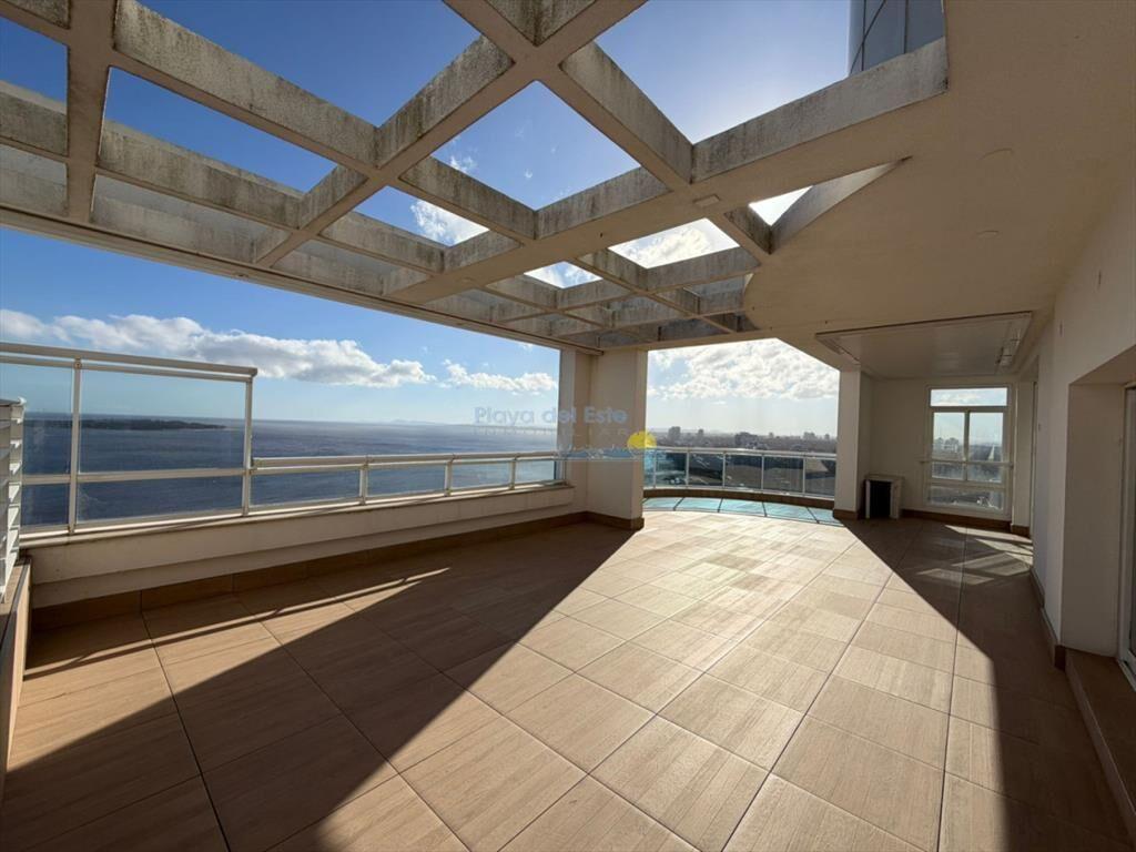 Penthouse en Venta en Torre Millenium , Pernera ,