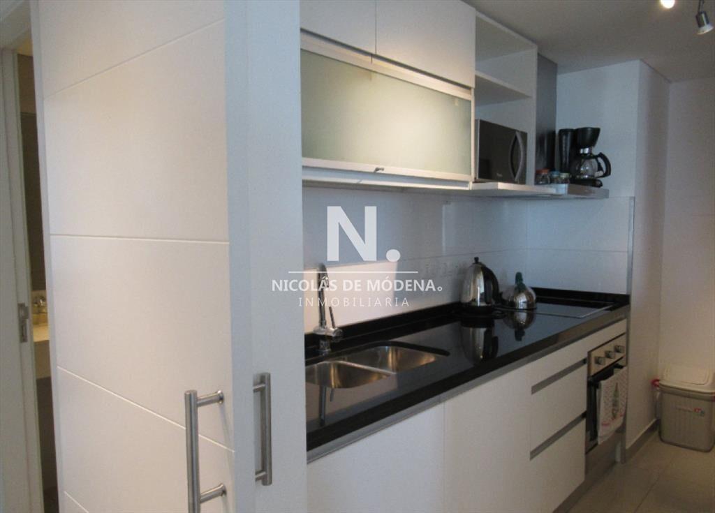 Vende apartamento de 2 dormitorios en Brava, del
