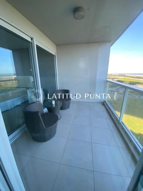 Apartamento 2 dormitorios en suite + dep. Le Parc