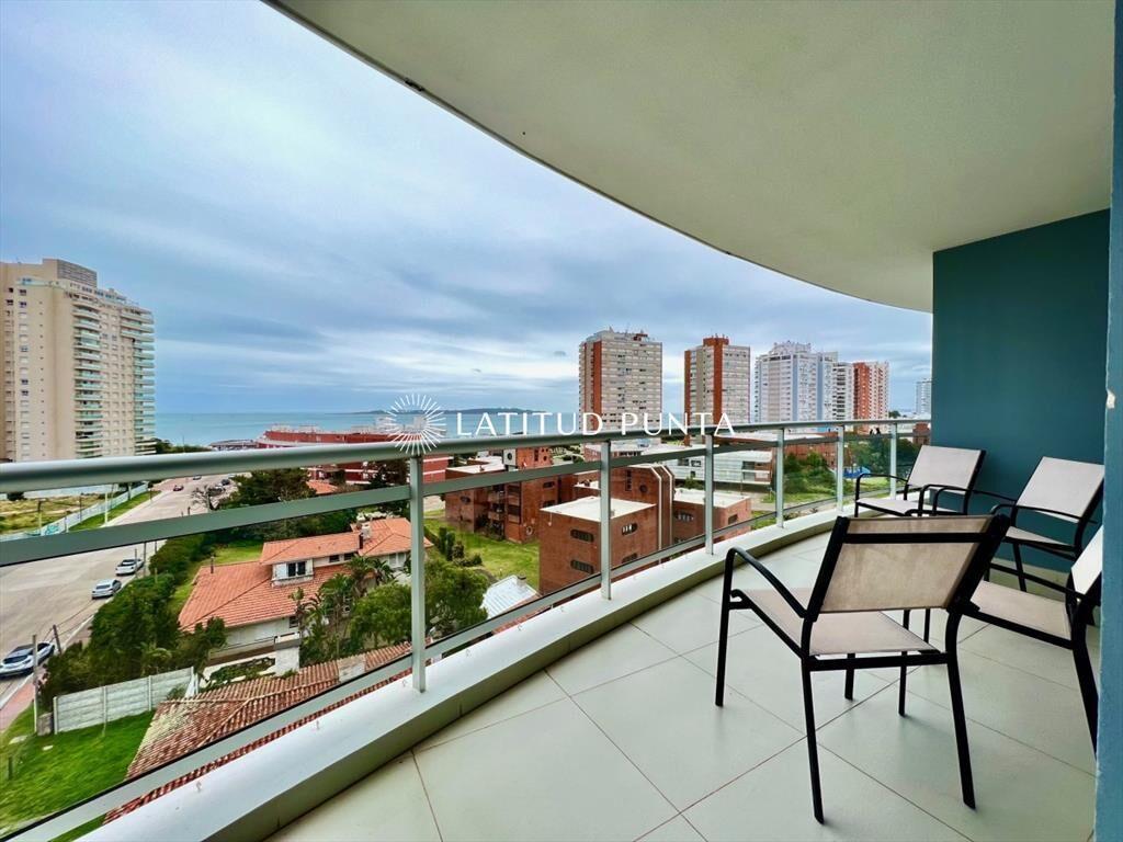 Mansa, apartamento de 3 dormitorios más
