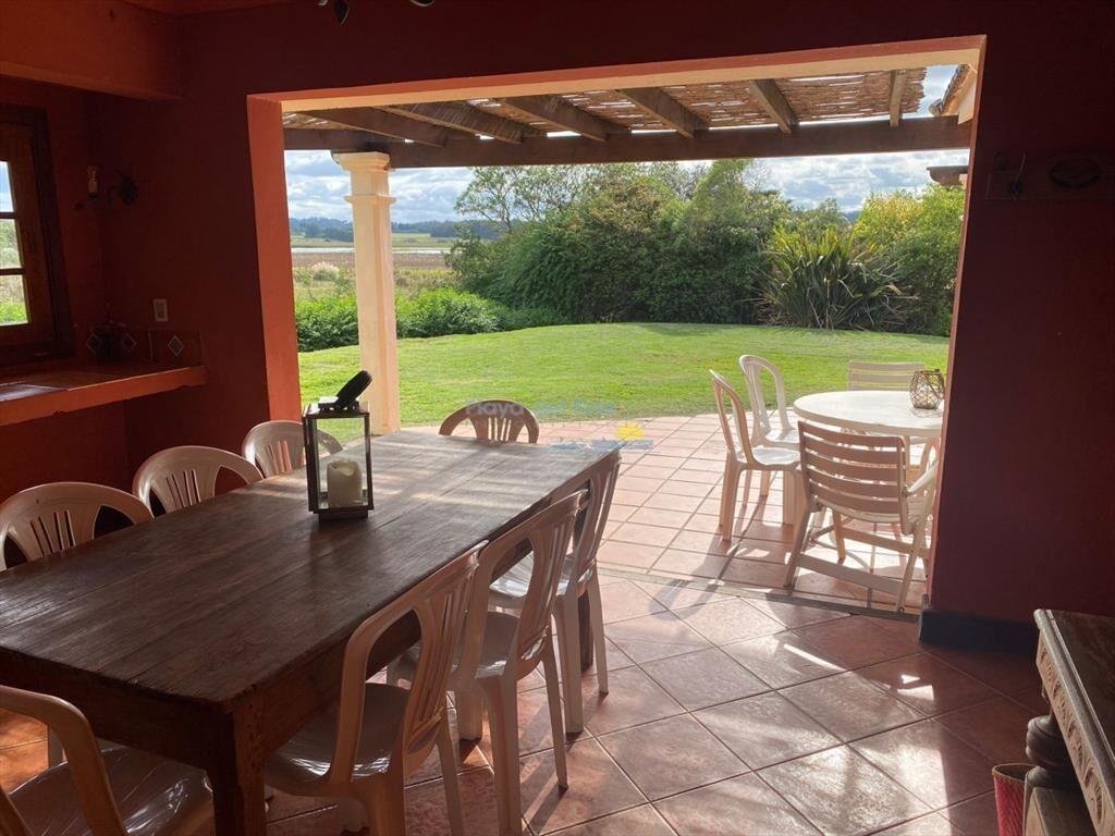 Casa 4 dormitorios Pinares venta