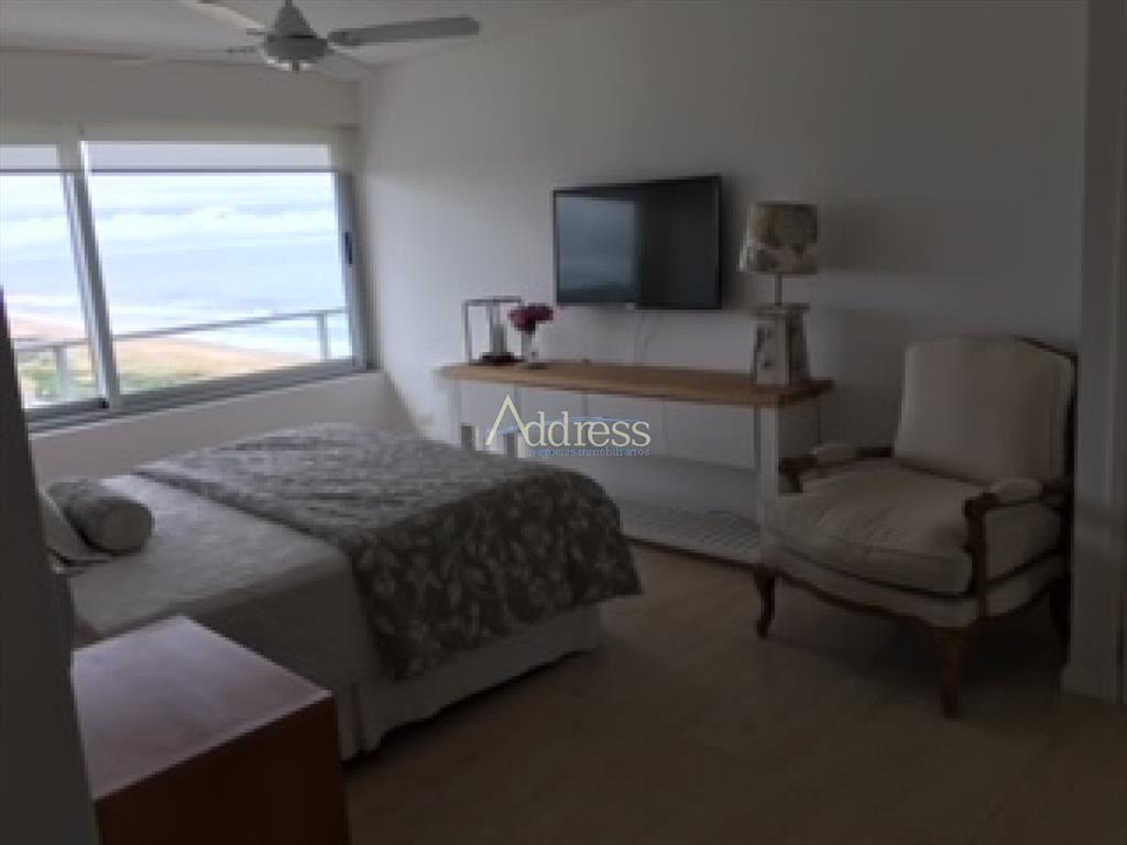 Apartamento en venta en Punta del Este, Brava