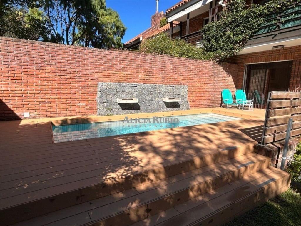 APARTAMENTO EN PLENO CARRASCO CON BARBACOA + FONDO + P...