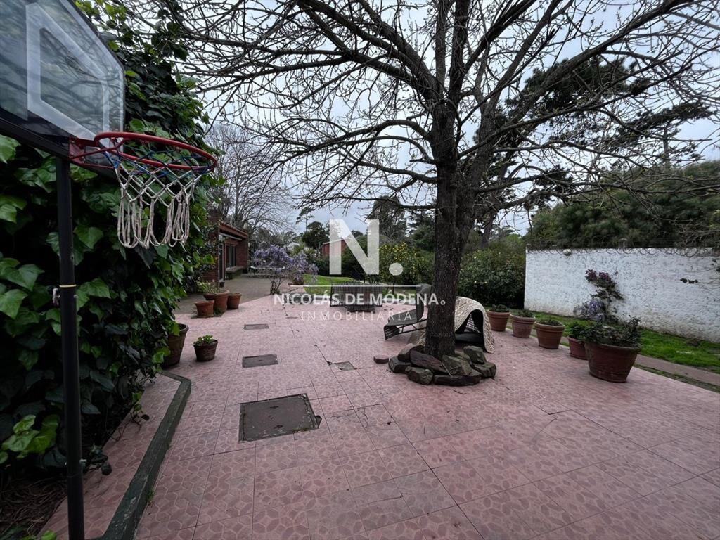 Vende casa de 3 dormitorios en Punta del Este
