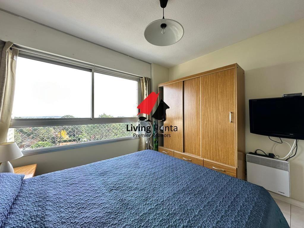 Apartamento de 1 dormitorio en Venta en Av. , del