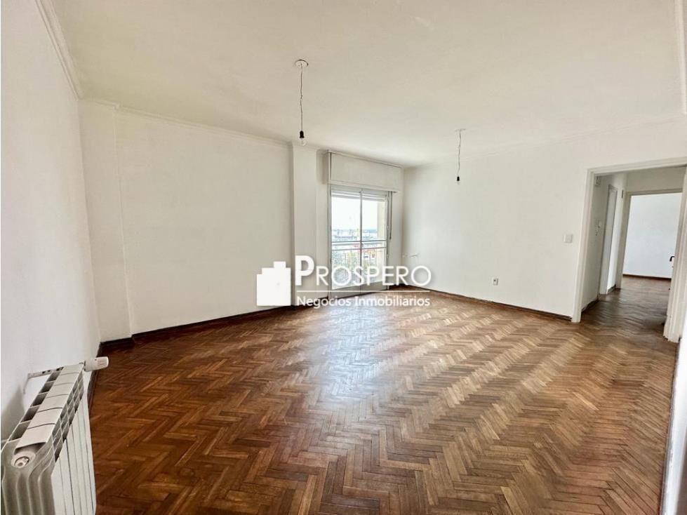 VA1601/P Venta apto 3 dormitorios Centro garaje CON RENTA