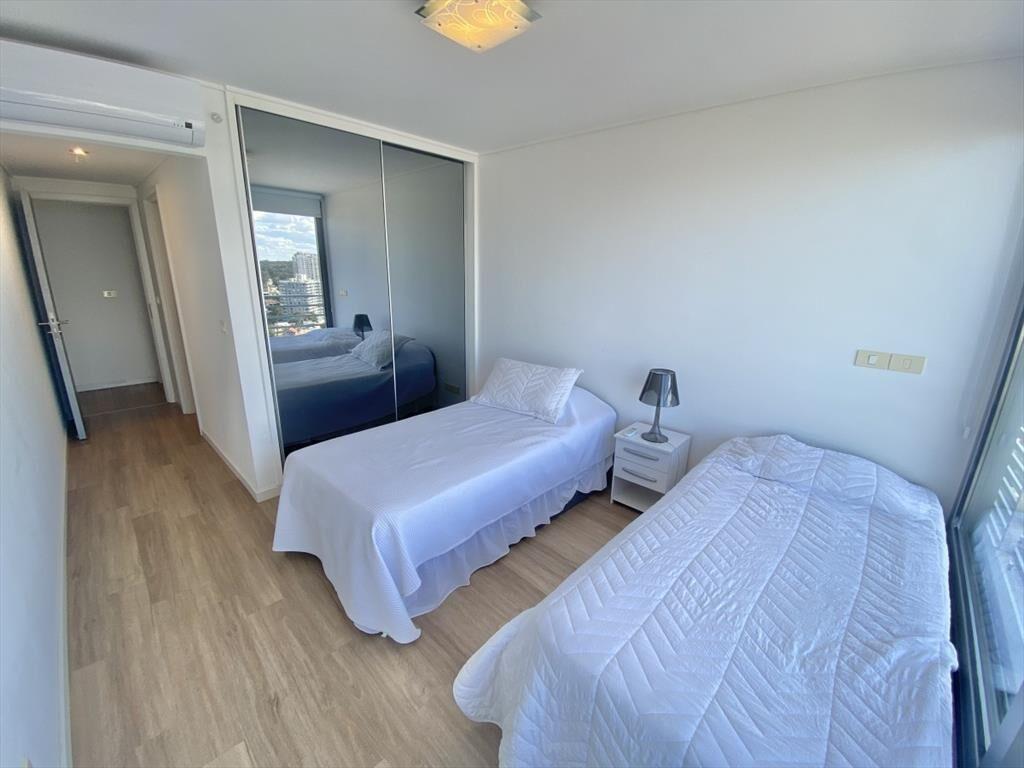 ALQUILER TEMPORAL APARTAMENTO DE 2 DORMITORIOS 2 BAÑOS EN