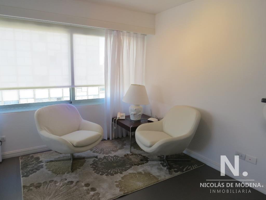 Apartamento en peninsula con excelente vista al puerto y to