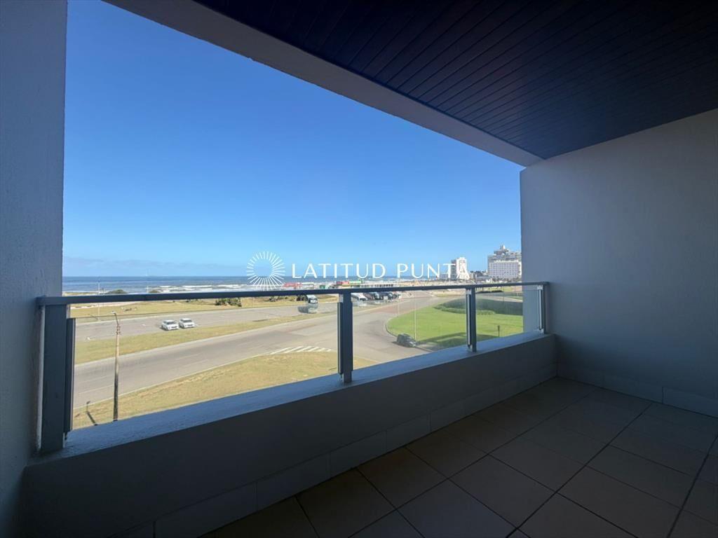 Apartamento en Brava, 2 dormitorios