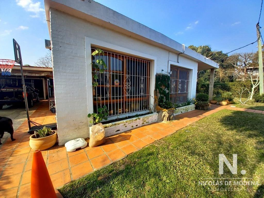 Casa en California Park - Punta del Este a 600 mts playa m