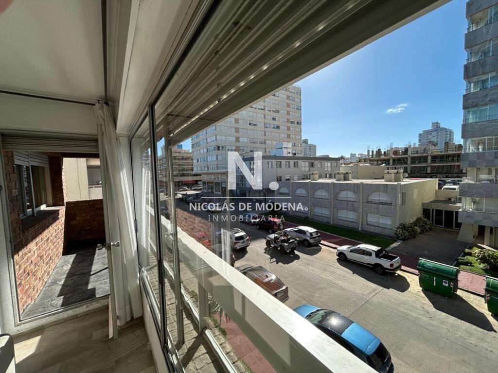 Oportunidad Apartamento en Edificio Porto Santo 3