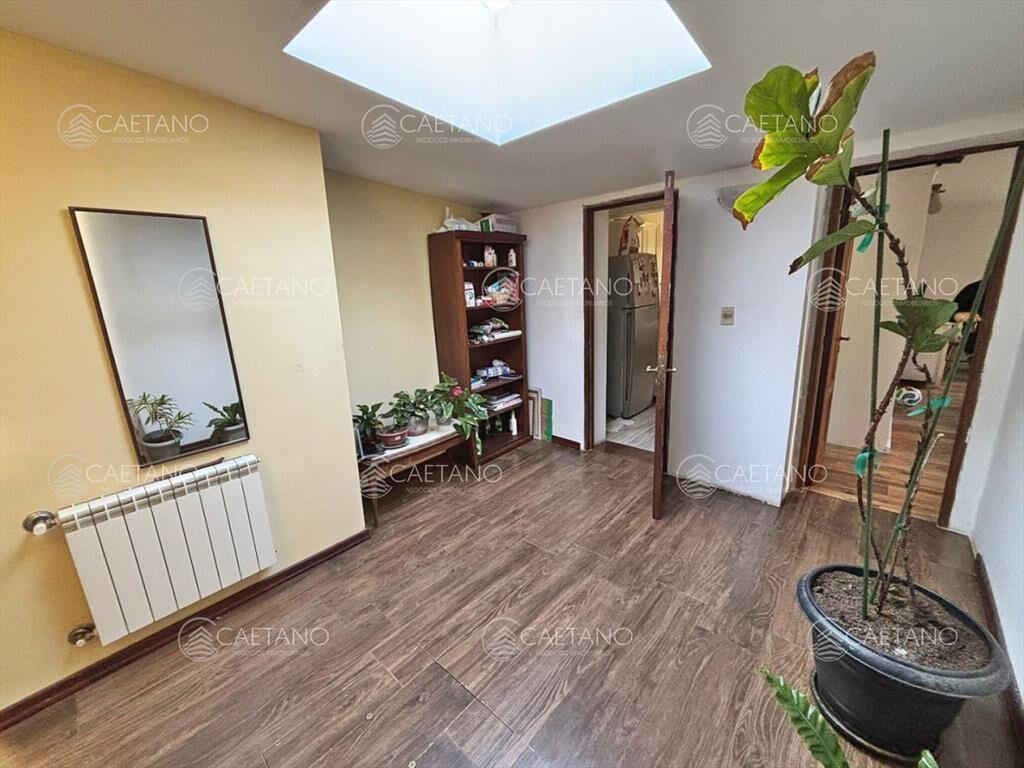CASA DE 4 DORMITORIOS EN CANTEGRIL
