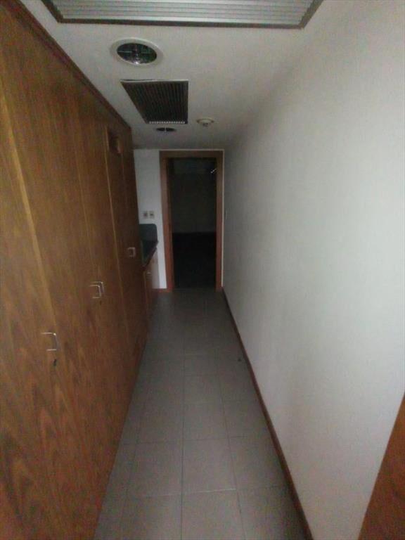 Plaza Independencia, 560 m2, aire acondicionado central, vi