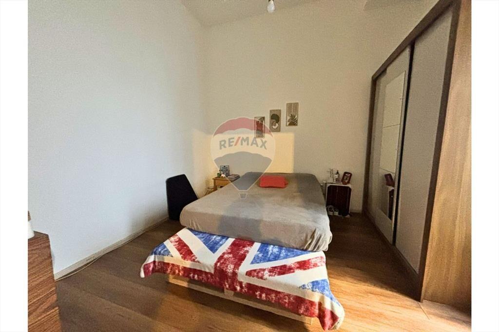 Venta apartamento dos dormitorios La comercial
