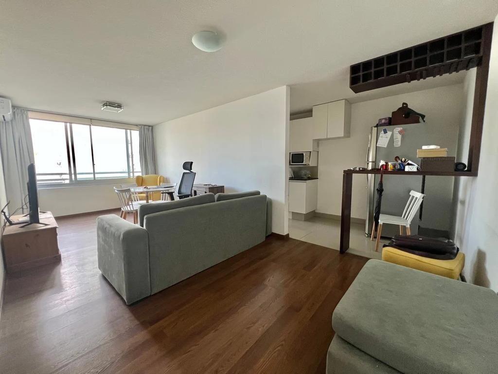 Venta Apartamento en Malvín 2 Dormitorios y Garaje