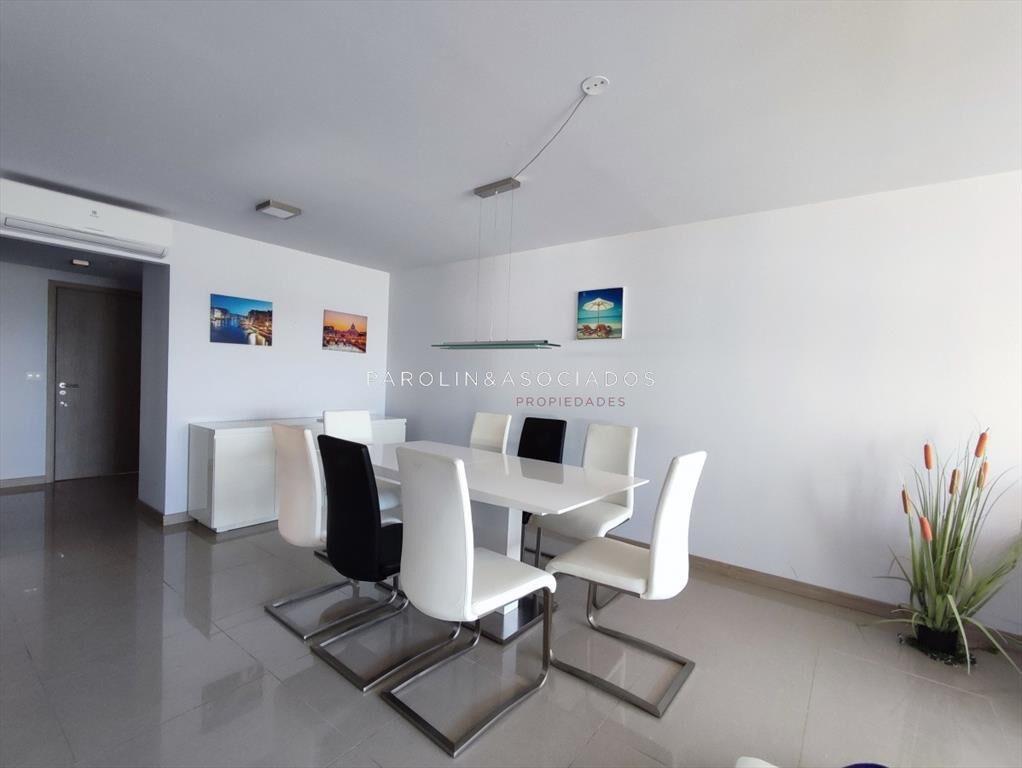 Apartamento en venta en Edificio Moon, Aidy Punta