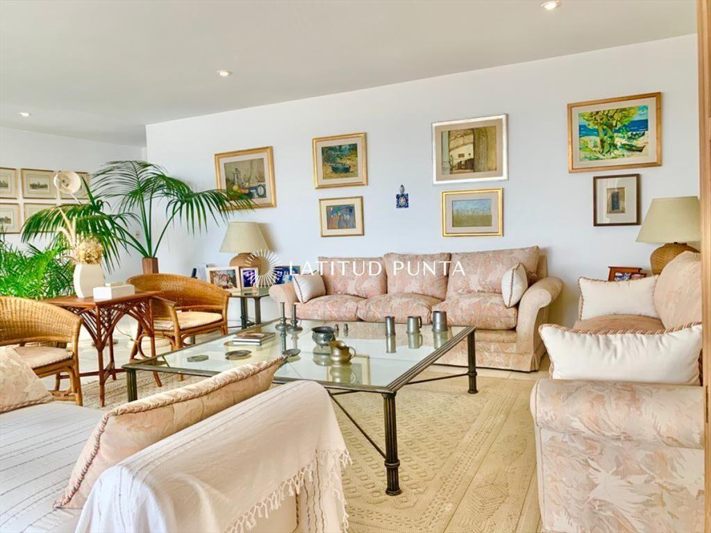 Apartamento frente al Puerto