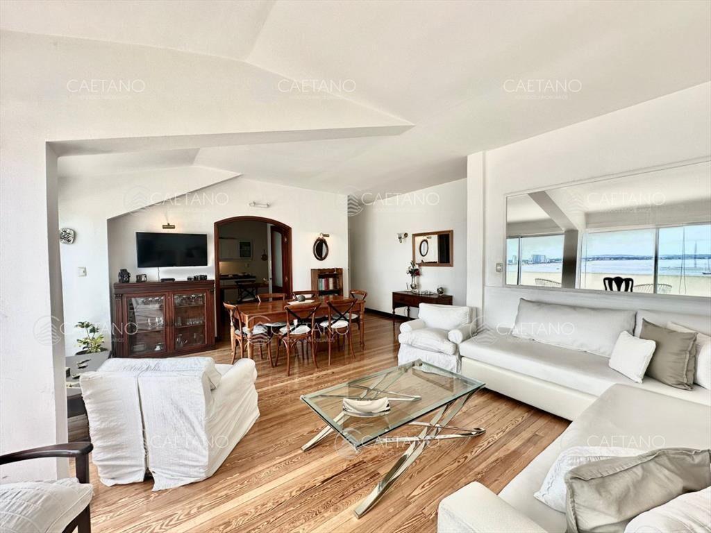 Apartamento 3 dormitorios en alquiler temporal