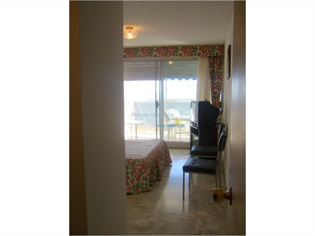 Apartamento en Venta de 3 dormitorios en Punta ,