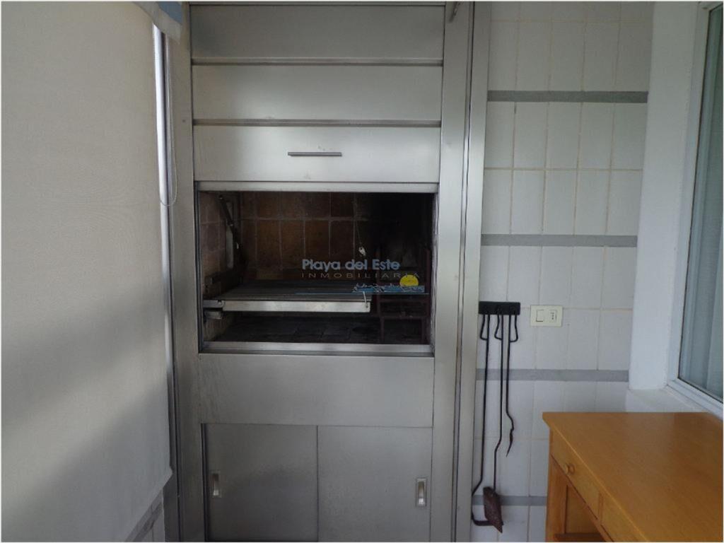 Apartamento de 3 dormitorios en Torre Nueva York