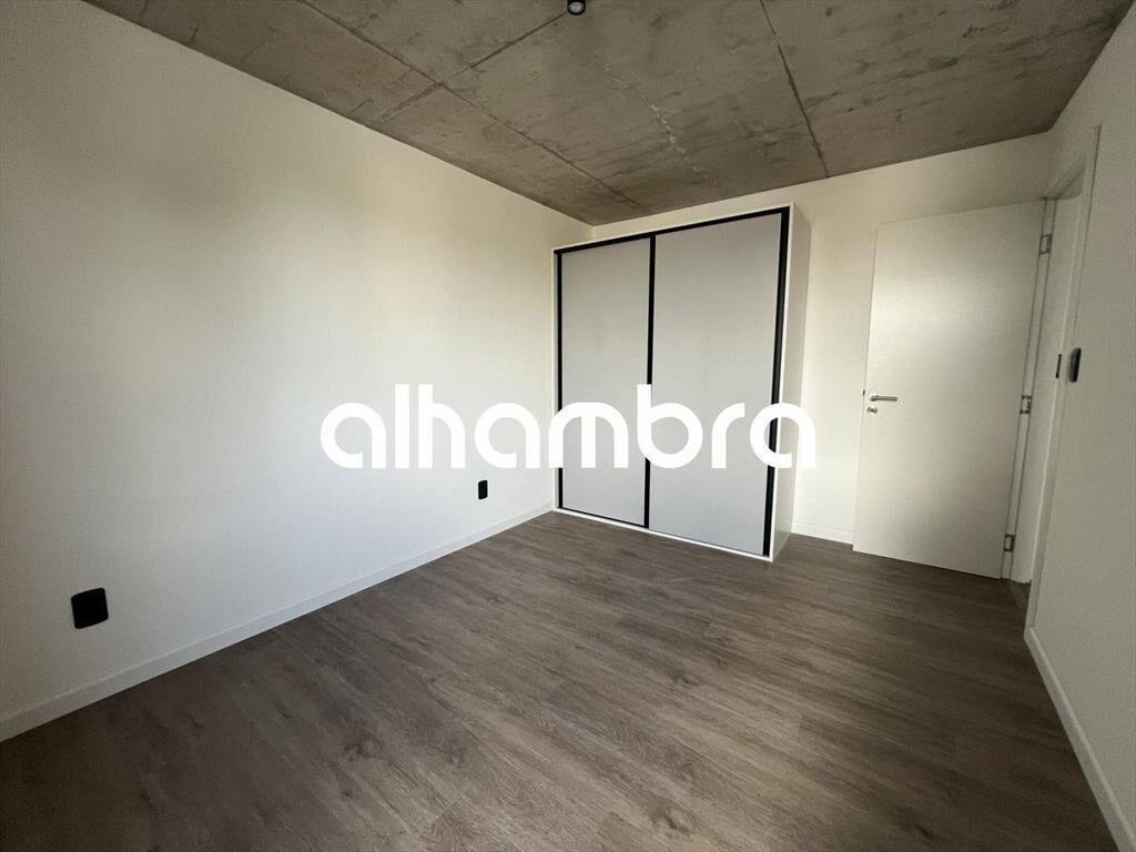 Apartamento en Alquiler