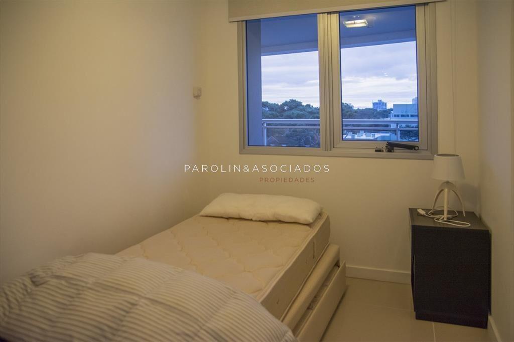 Apartamento en venta de 3 dormitorios en Forest