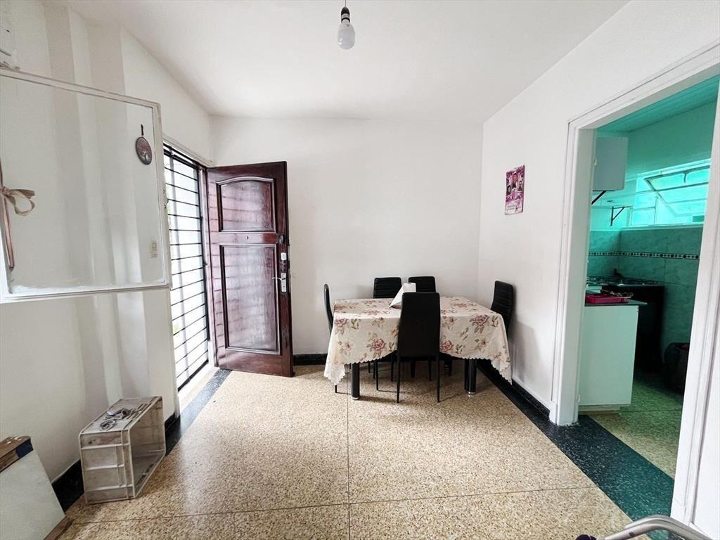 Venta 2 Casas con Renta 7% La Comercial