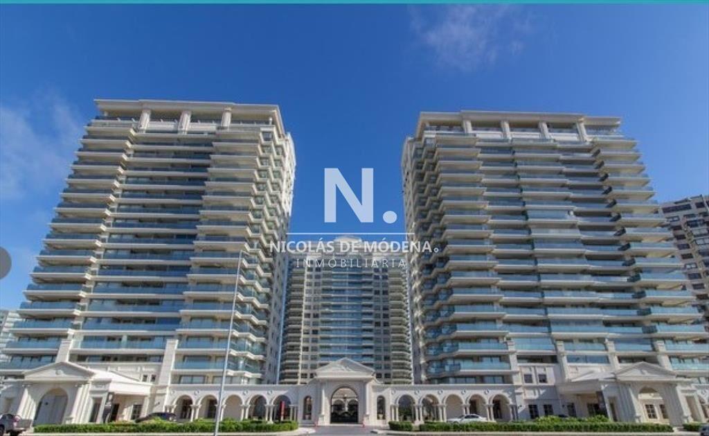 Hermoso Departamento en venta, Complejo Torres