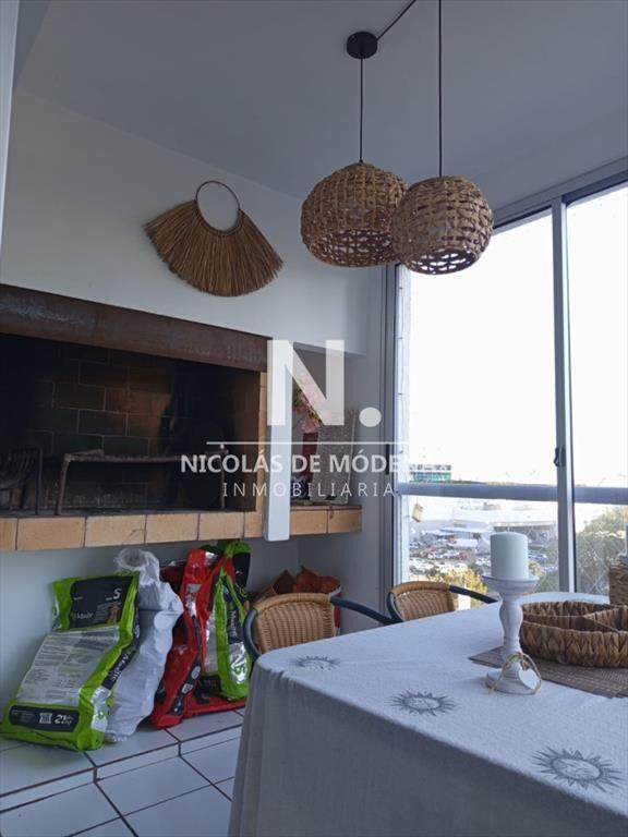 Vende apartamento en de 3 dormitorios Punta del a