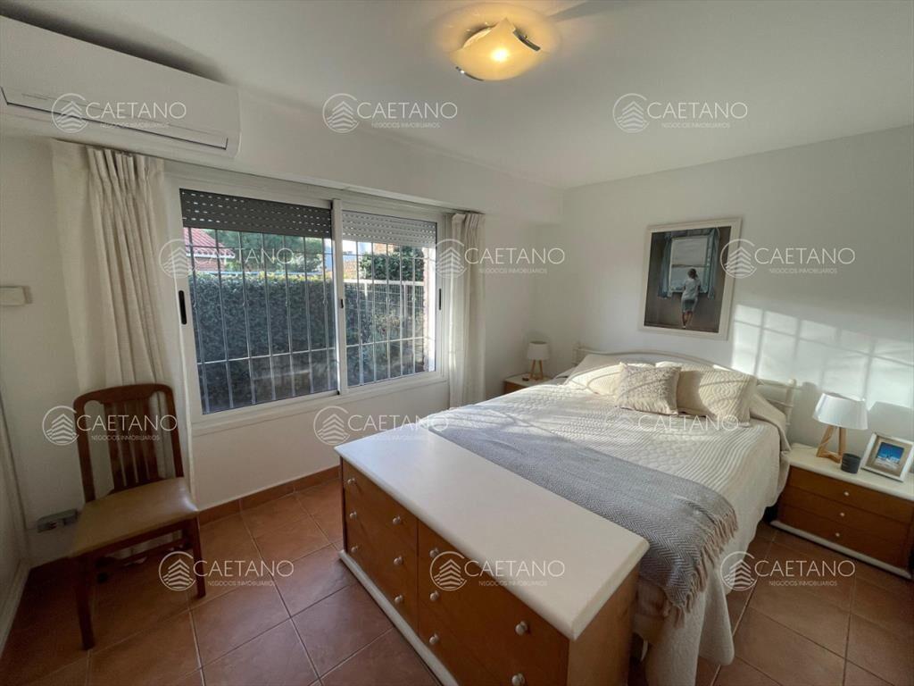 Hermosa casa a 100 metros de la playa.