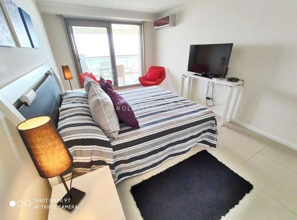 Apartamento de 3 dormitorios en venta en Torre Imperiale, P