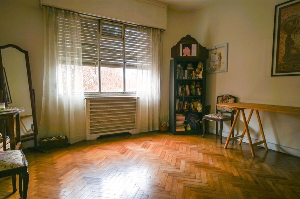 Venta apartamento 3 dorm. + servicio - Centro