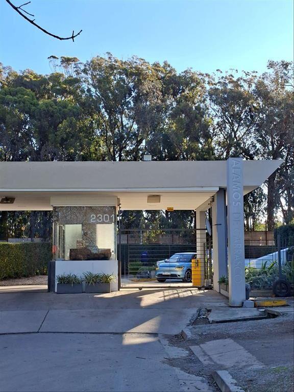 Alquilo apartamento en Barrio Privado Alamos de Carrasco