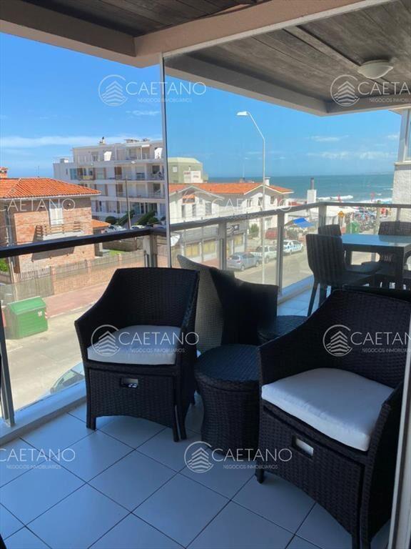 Apartamento en venta, Playa el Emir, Punta del