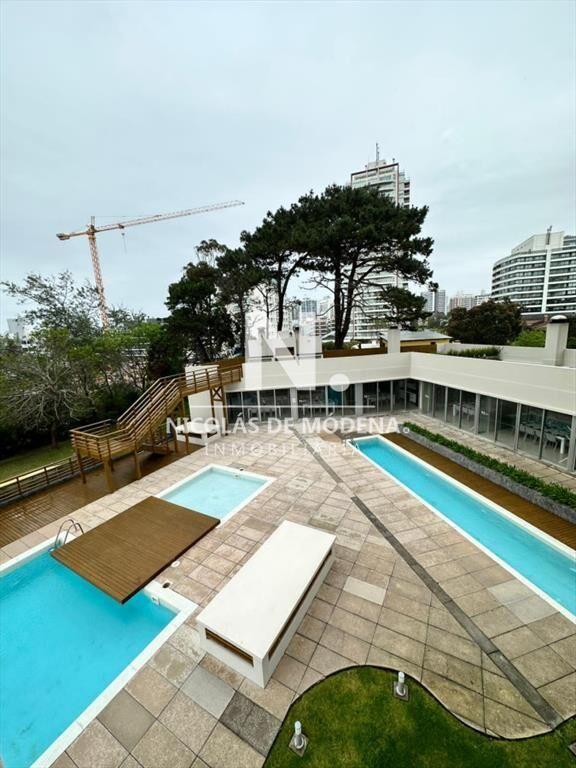 Departamento de 2 dormitorios en venta en Torre