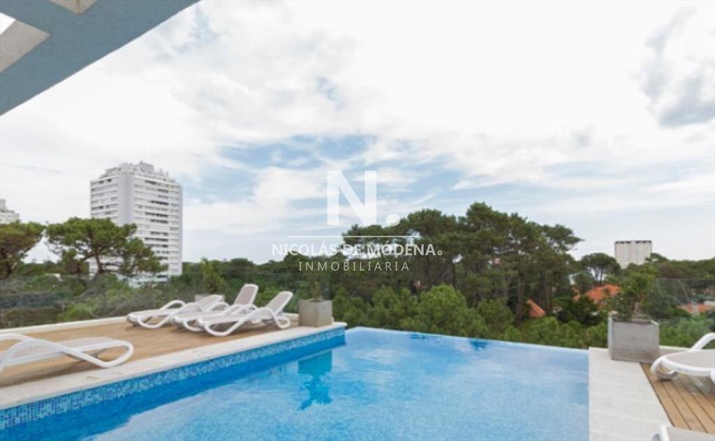 En venta impecable apartamento de 2 dormitorios