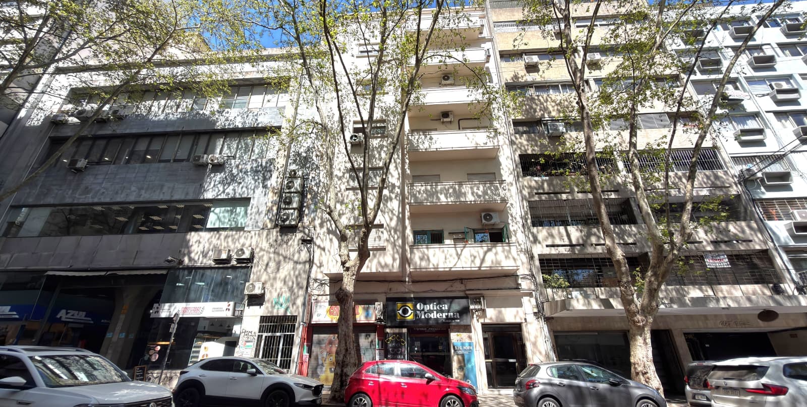 Apartamento en venta de tres dormitorios en Centro - foto 1 de 19